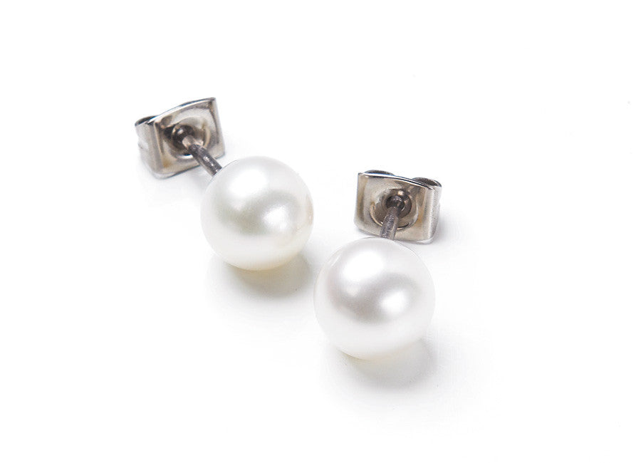 boccia-0536-01-titanium-ohrstecker-8mm-s-wasserperle image 2