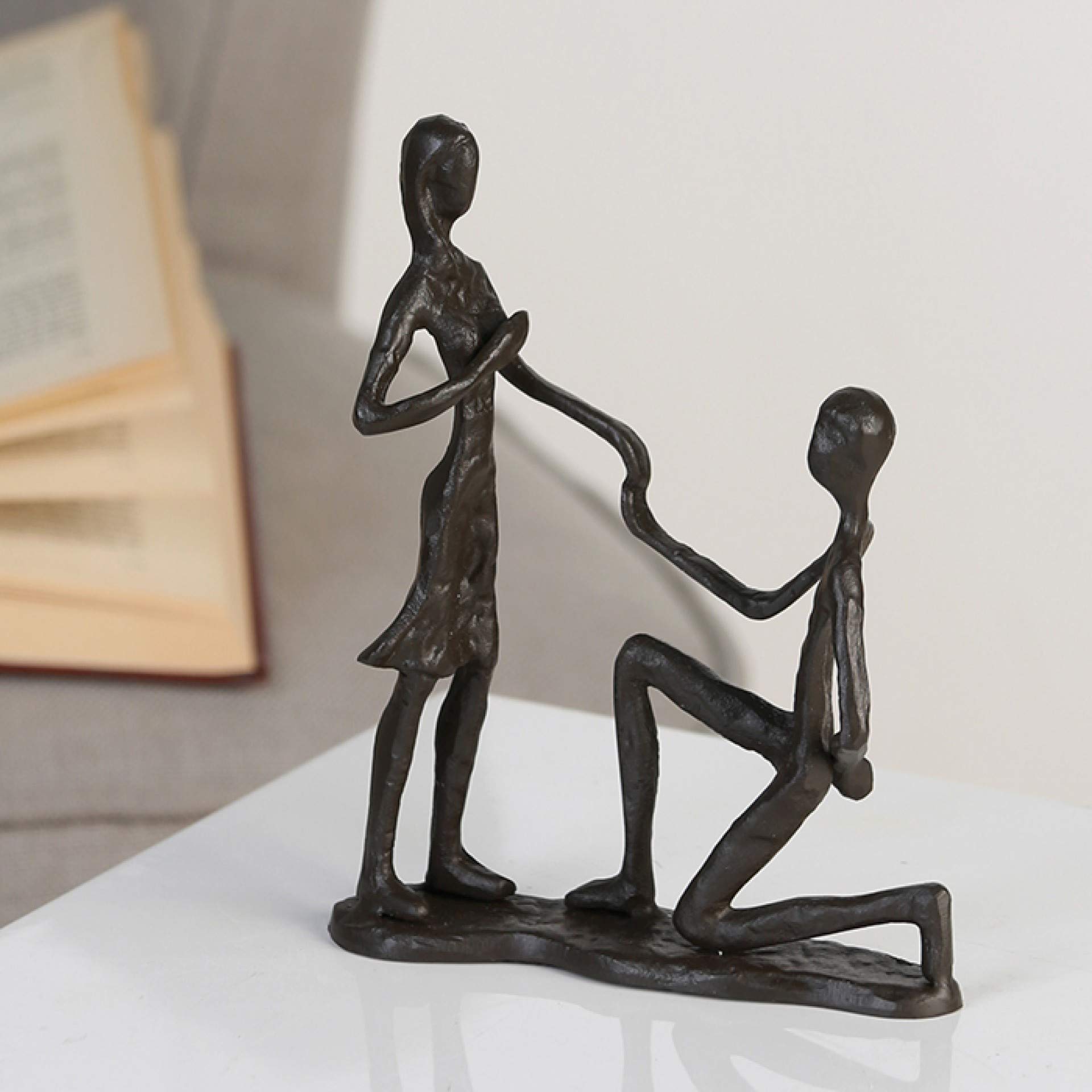 brillibrum-liebespaar-skulptur-figur-11-gusseisen-17-x-13-x-4-cm image 1