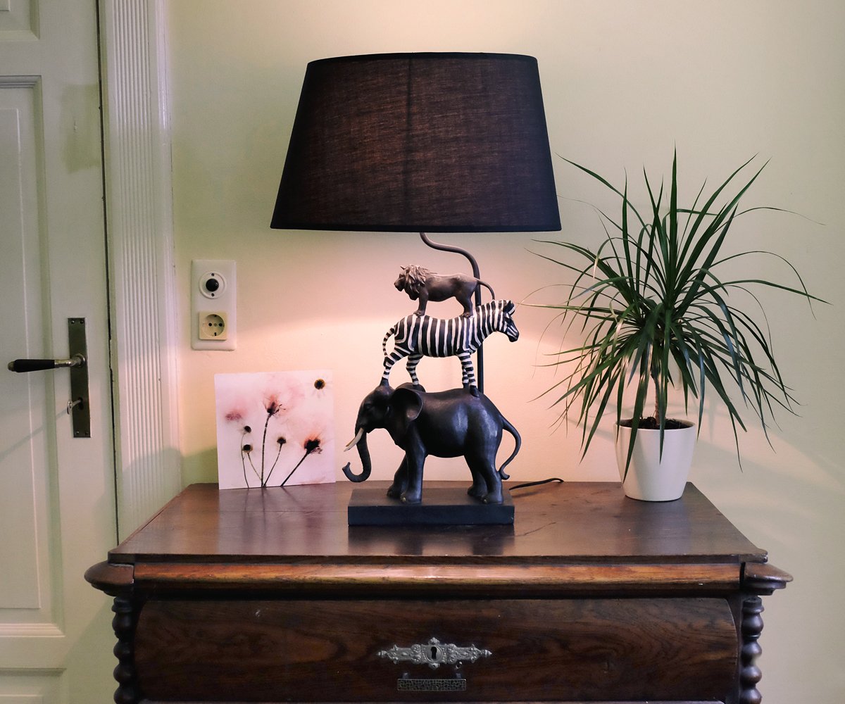 brillibrum-tischleuchte-safari-polyresin-afrika-style-kinderzimmerlampe-70-cm-e2 image 3