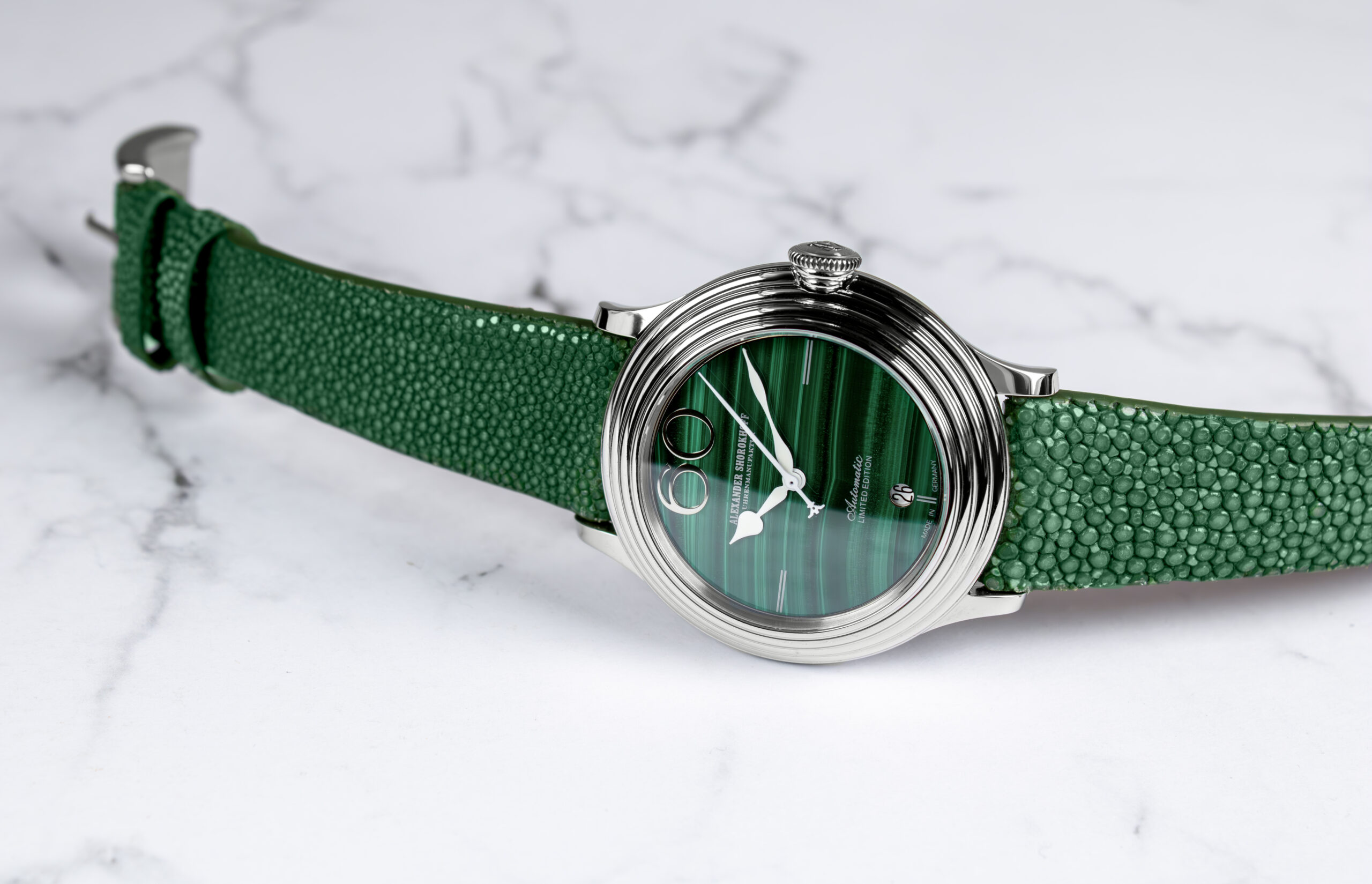alexander-shorokhoff-frozy-green-automatikuhr image 2