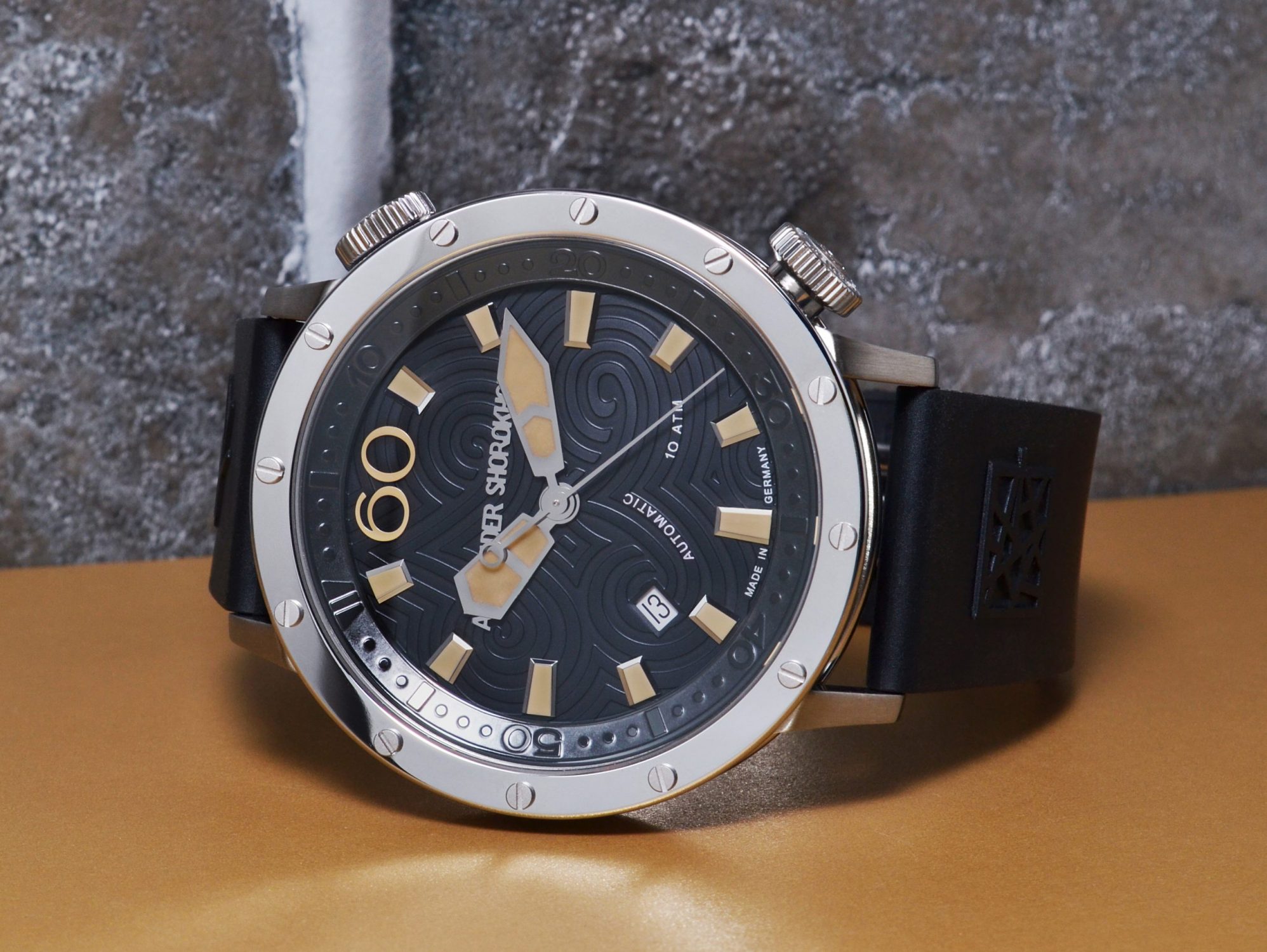 alexander-shorokhoff-deep-ding-2-taucheruhr-10-atm-2 image 4