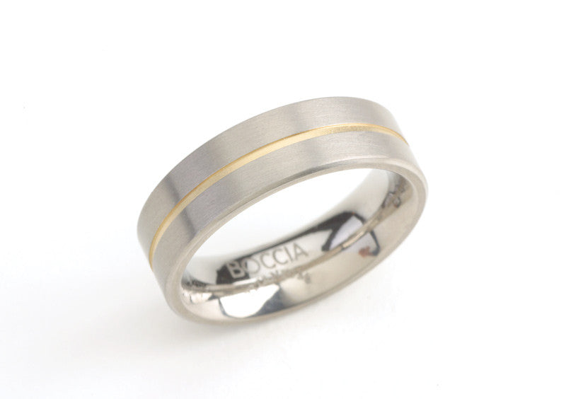 boccia-titanium-ring-0101-03-ehering-geb-rstet-mit-goldlinie image 2