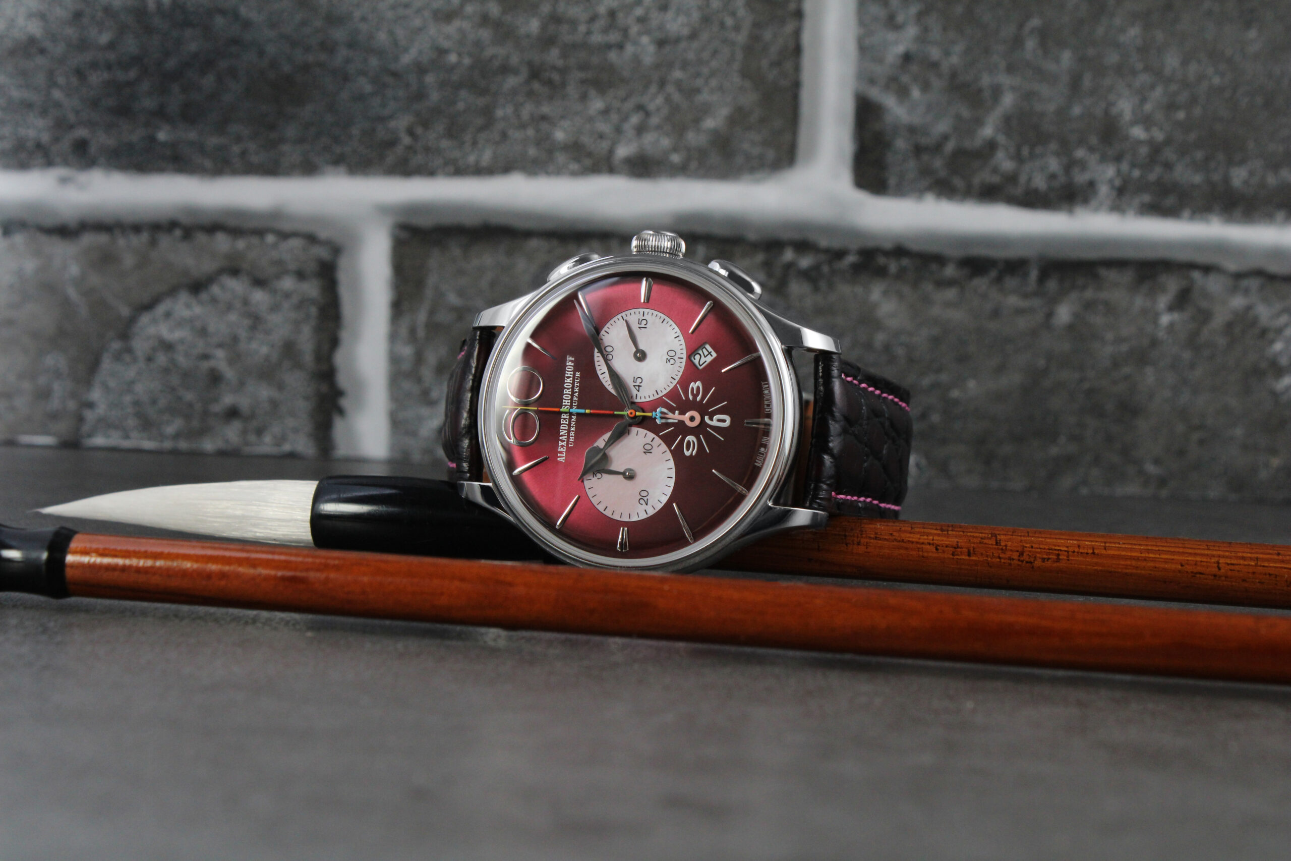 alexander-shorokhoff-happy-second-bordeaux-chronograph-uhr image 8