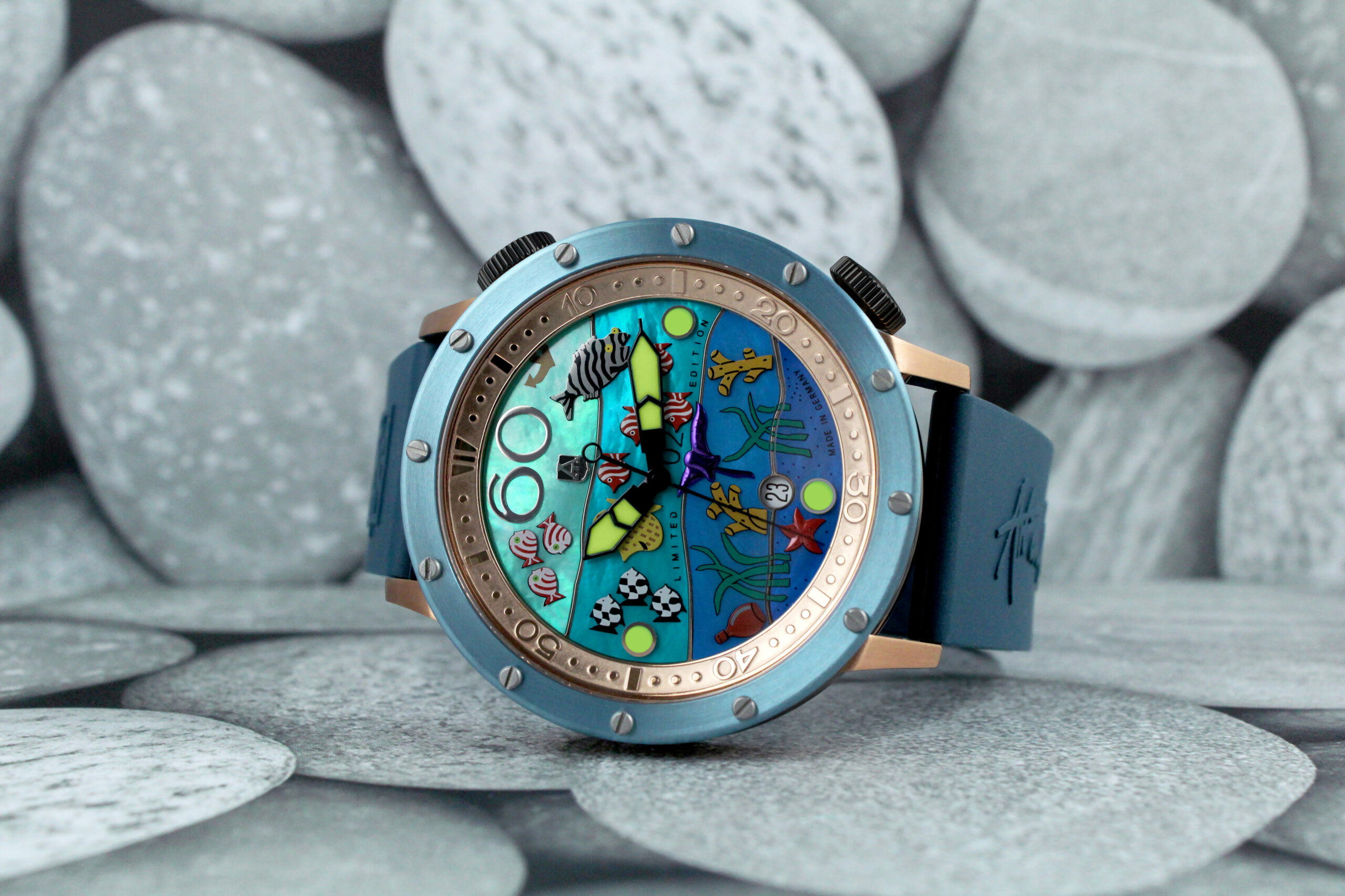 alexander-shorokhoff-flensi-blau-limitierte-taucheruhr image 5