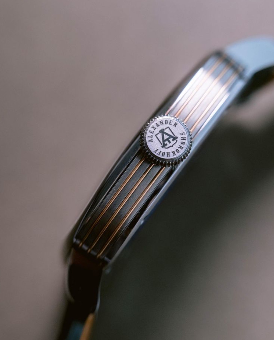 alexander-shorokhoff-kandy-classic-avantgarde-uhr-eckig image 5