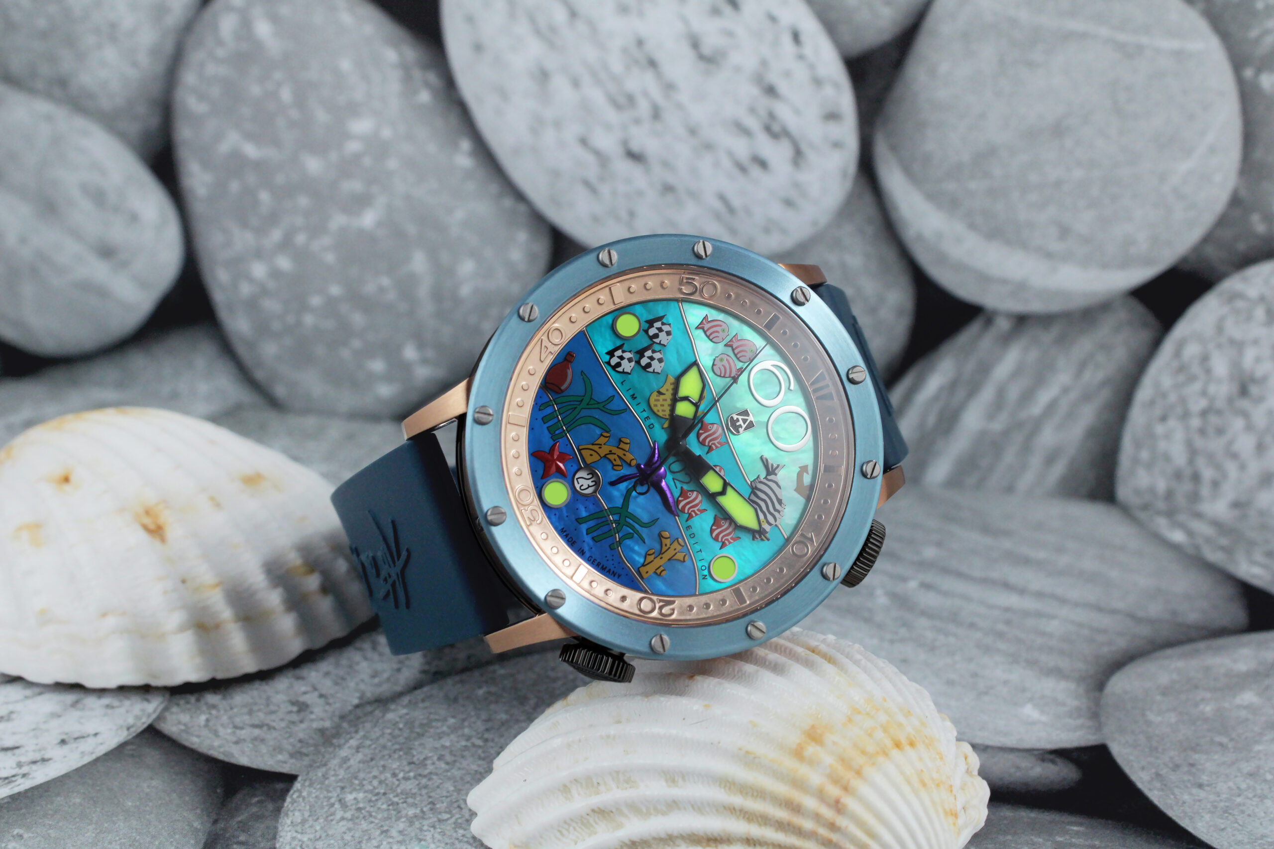 alexander-shorokhoff-flensi-blau-limitierte-taucheruhr image 7
