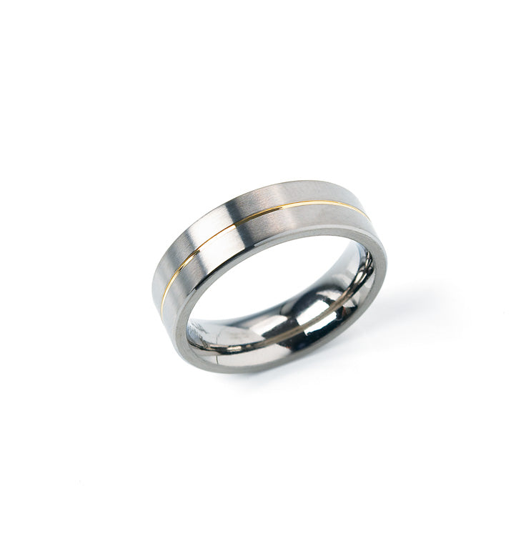 boccia-0101-21-titanium-ring-matt-6-mm-mit-goldlinie image 1