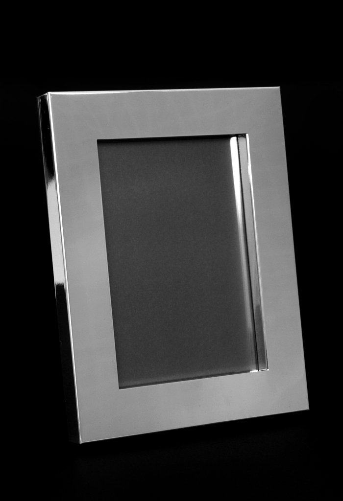 brillibrum-bilderrahmen-10x15-versilbert-tiefer-rand-mit-gravur image 4