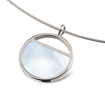 boccia-titanium-07024-01-anh-nger-kreis-perlmutt-18mm image 1